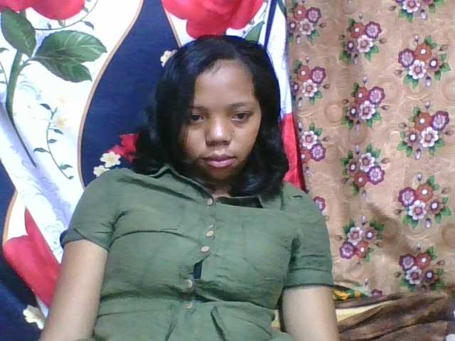 rosah1a live cam on BongaCams