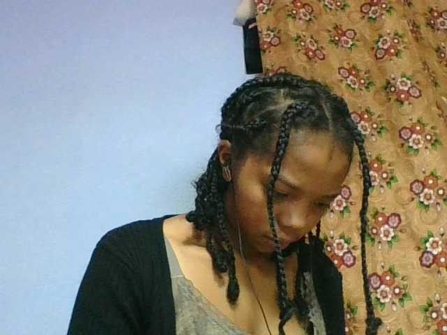 rosah1a live cam on BongaCams
