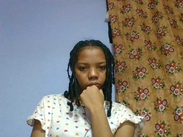 rosah1a live cam on BongaCams