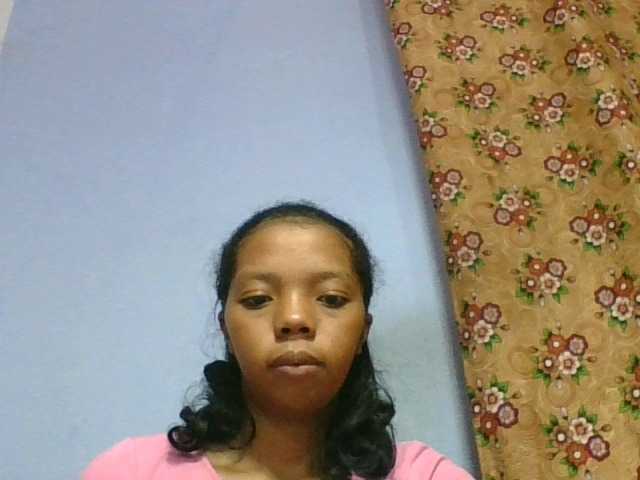 rosah1a live cam on BongaCams
