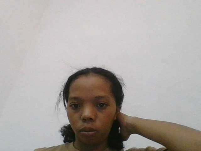 rosah1a live cam on BongaCams