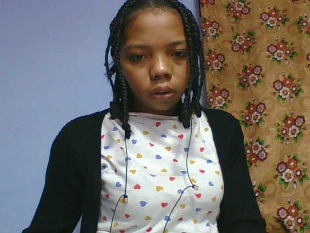 rosah1a live cam on BongaCams