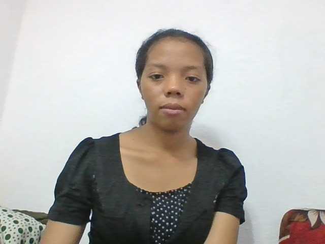 rosah1a live cam on BongaCams