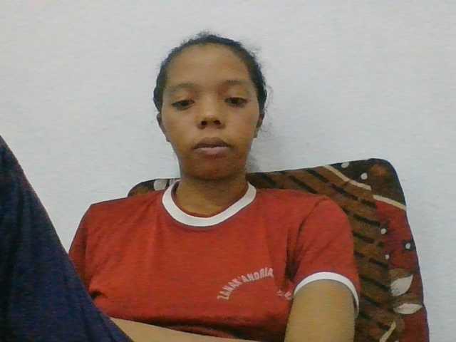 rosah1a live cam on BongaCams