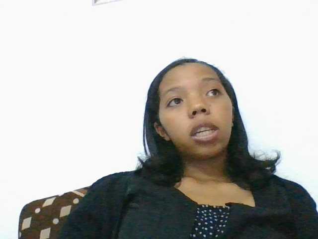 rosah1a live cam on BongaCams