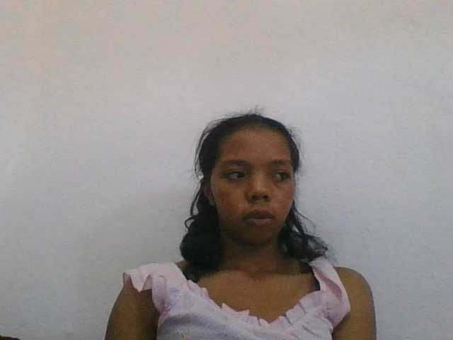 rosah1a live cam on BongaCams