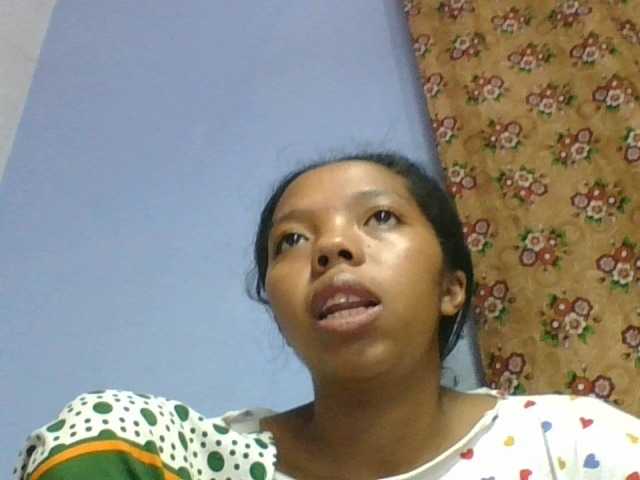 rosah1a live cam on BongaCams