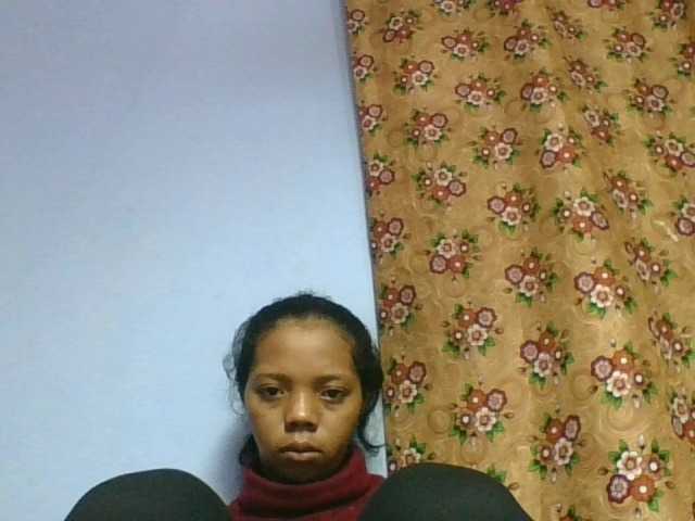 rosah1a live cam on BongaCams