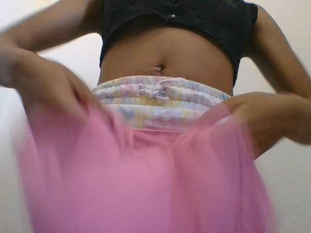 rosah1a live cam on BongaCams