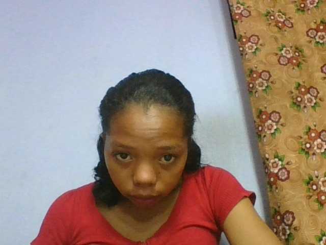 rosah1a live cam on BongaCams