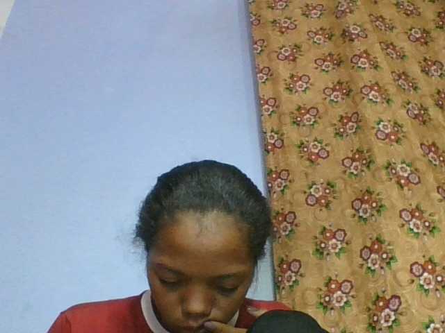 rosah1a live cam on BongaCams
