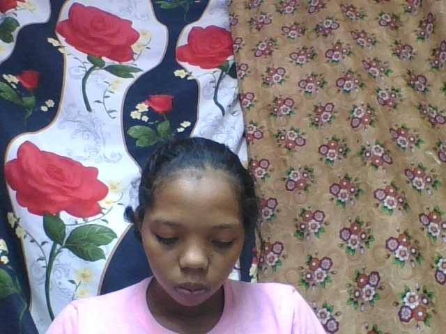 rosah1a live cam on BongaCams