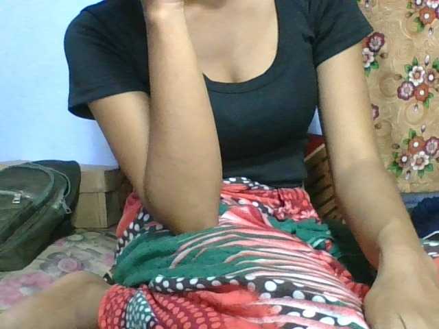 rosah1a live cam on BongaCams