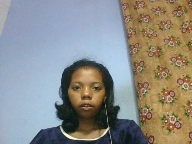 rosah1a live cam on BongaCams