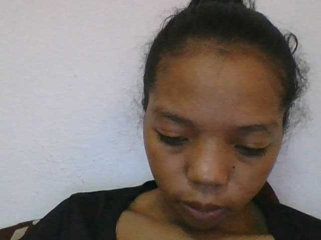 rosah1a live cam on BongaCams