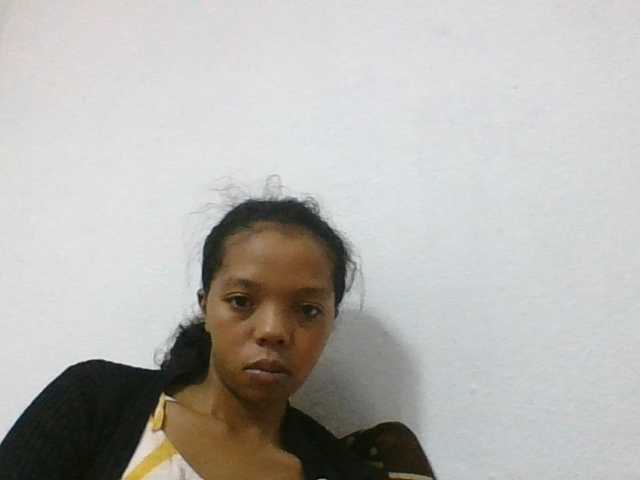 rosah1a live cam on BongaCams