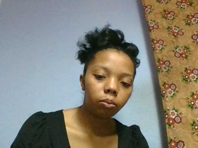 rosah1a live cam on BongaCams