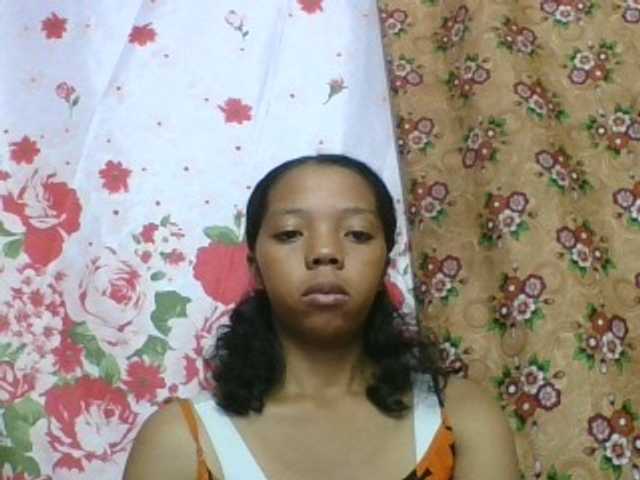 rosah1a live cam on BongaCams