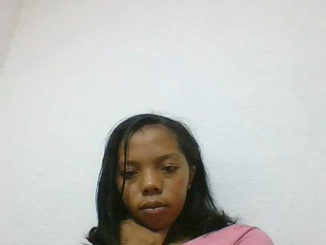 rosah1a live cam on BongaCams