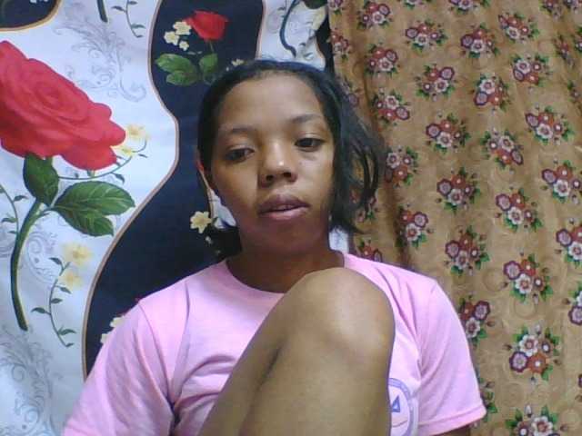 rosah1a live cam on BongaCams