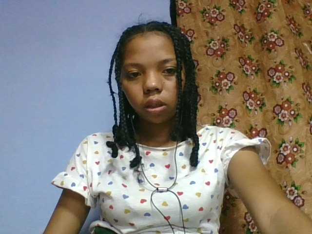 rosah1a live cam on BongaCams