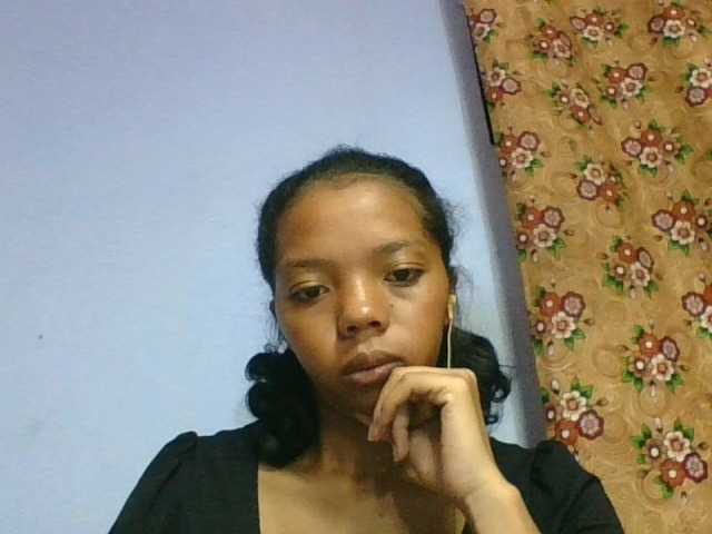 rosah1a live cam on BongaCams