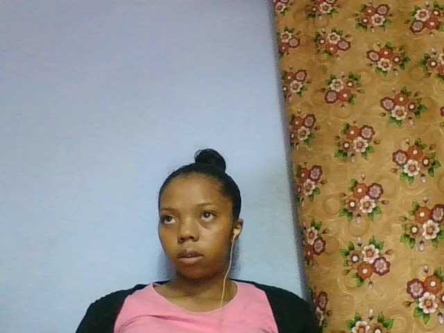 rosah1a live cam on BongaCams