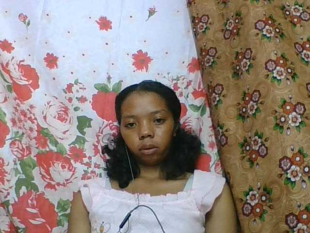 rosah1a live cam on BongaCams
