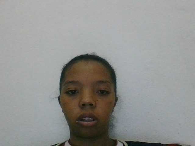 rosah1a live cam on BongaCams