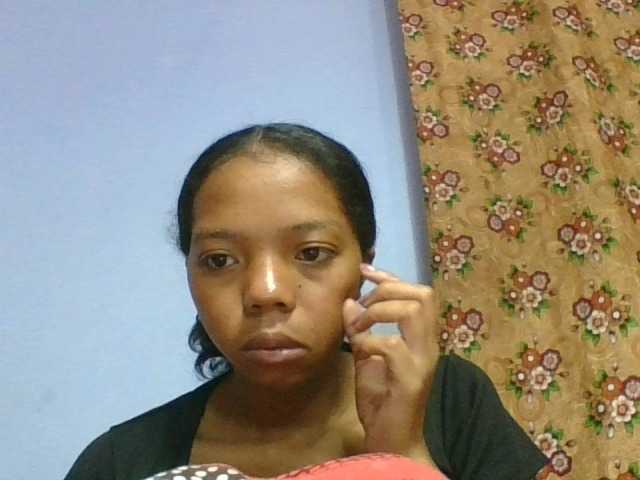 rosah1a live cam on BongaCams
