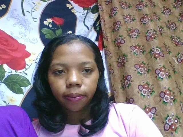 rosah1a webcam bongacams model stream image