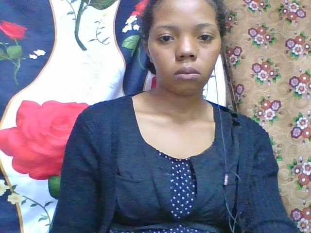 rosah1a live cam on BongaCams