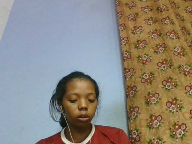 rosah1a live cam on BongaCams