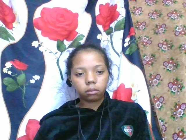 rosah1a live cam on BongaCams