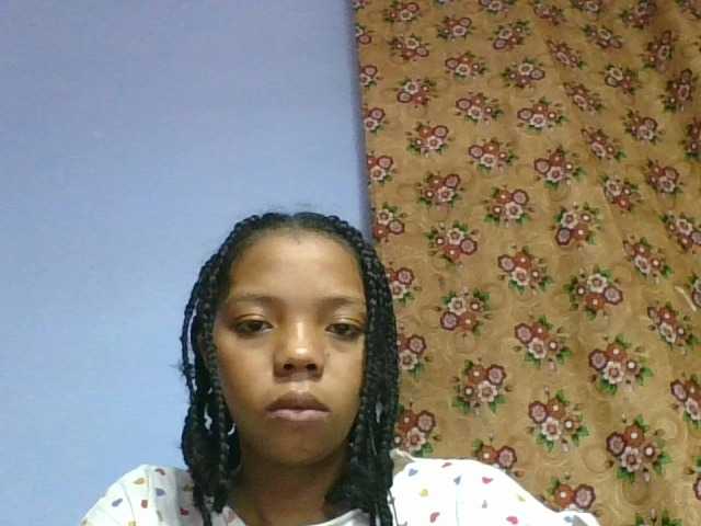 rosah1a live cam on BongaCams