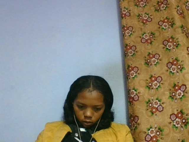 rosah1a live cam on BongaCams