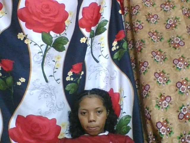 rosah1a live cam on BongaCams