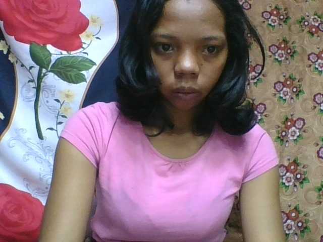 rosah1a live cam on BongaCams
