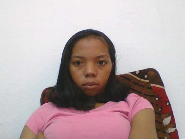 rosah1a live cam on BongaCams