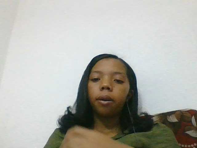 rosah1a live cam on BongaCams