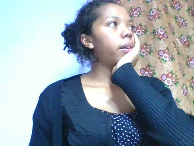 rosah1a live cam on BongaCams