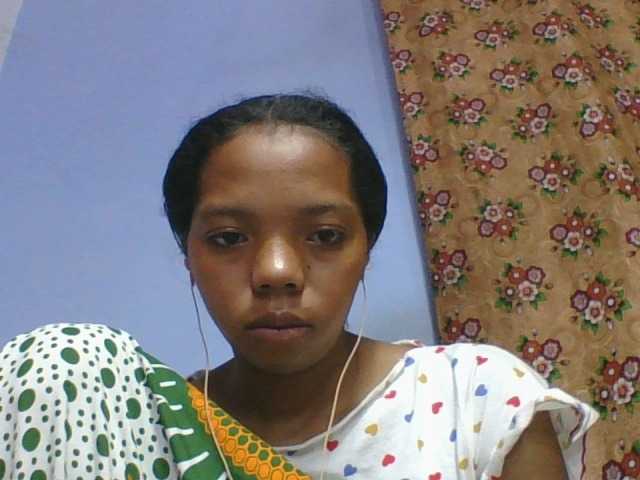 rosah1a live cam on BongaCams