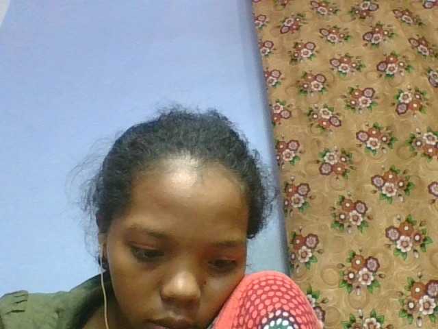 rosah1a live cam on BongaCams