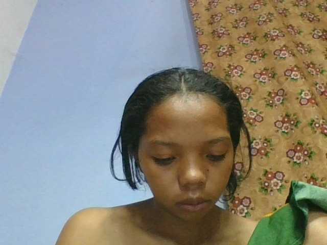 rosah1a live cam on BongaCams