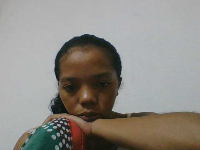 rosah1a live cam on BongaCams