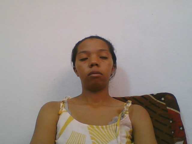 rosah1a live cam on BongaCams