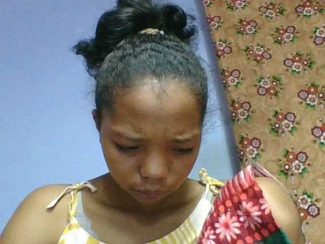rosah1a live cam on BongaCams