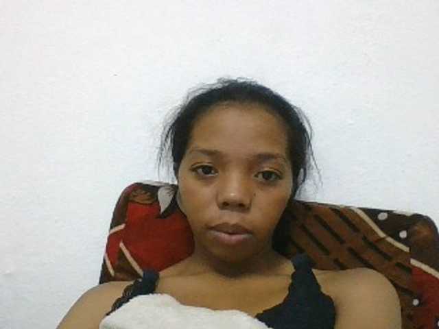 rosah1a live cam on BongaCams
