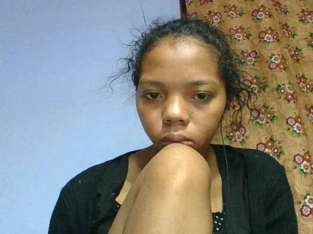 rosah1a live cam on BongaCams