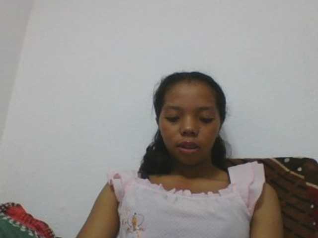 rosah1a live cam on BongaCams